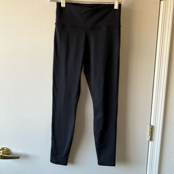 fabletics leggings size XS Gently used Black - Picture 1 of 4